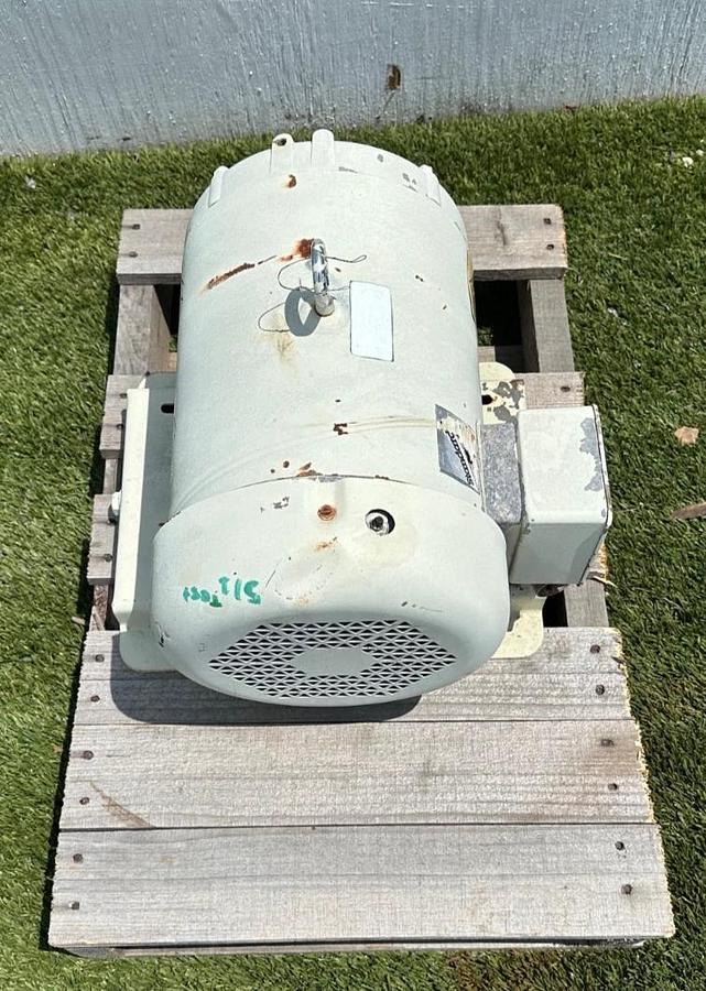 Used Baldor M3708T 5Hp Motor @ 1155RPM, 208-230/460V, 3 Phase, Frame 215T, 60Hz