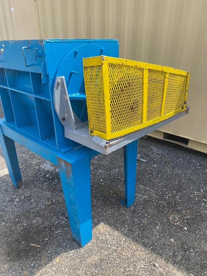 Used Rotary Airlock Feeder 25x30 5HP Toshiba Motor 1745RPM Sumitomo Gearbox