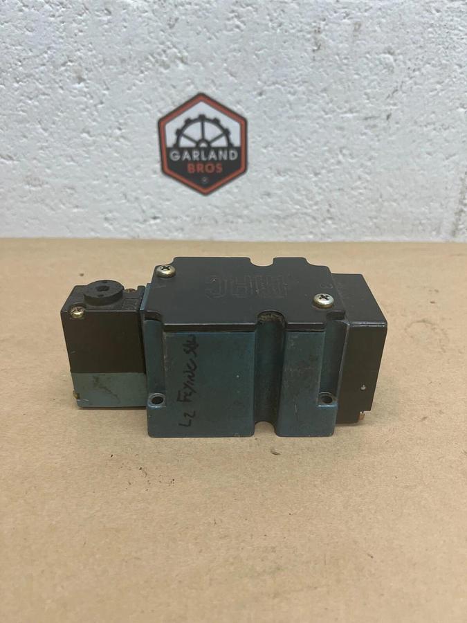 Used MAC PME-611DABE Solenoid Valve
