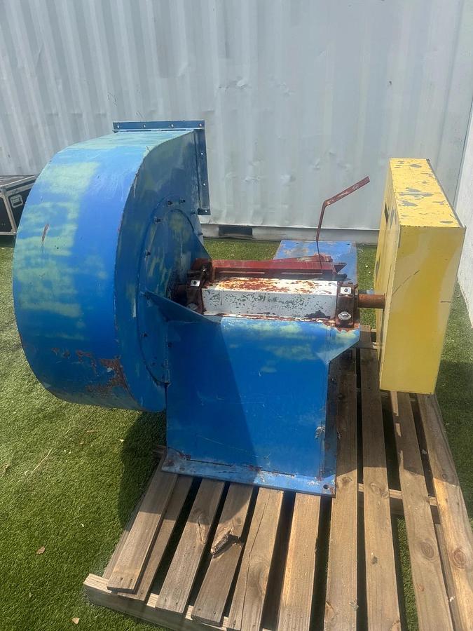 Used Industrial Blower Fan CW Top Horizontal Blower, No Drive, 12” Inlet