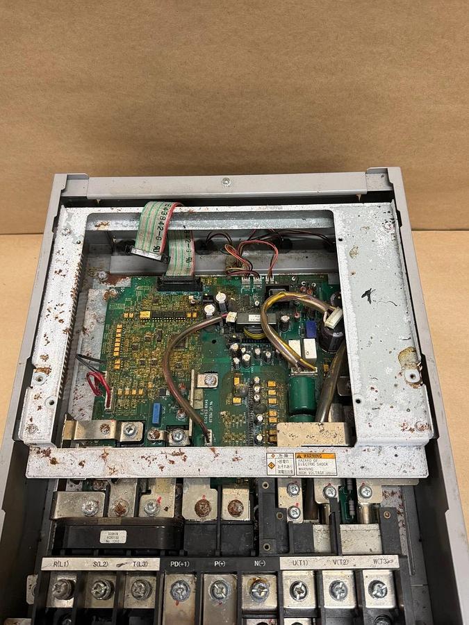 Used Hitachi SJ700B-370HFUF Inverter - PARTS ONLY