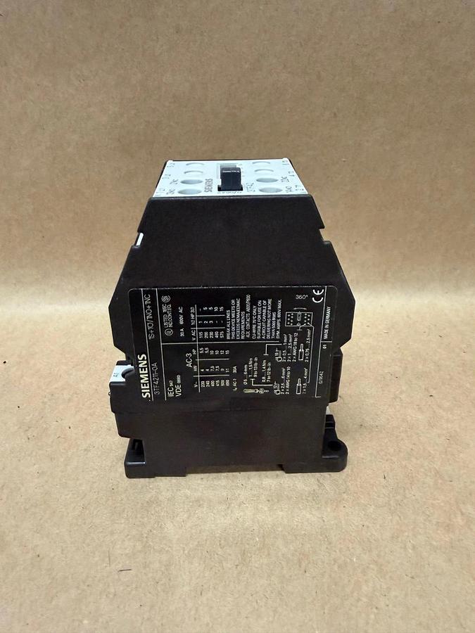 Used Siemens 3TF4211-0A Contactor