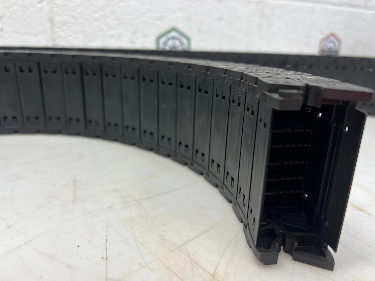 Used igus E6.29.01.075 E-Chain, 102 links, 7-1/2 feet Long