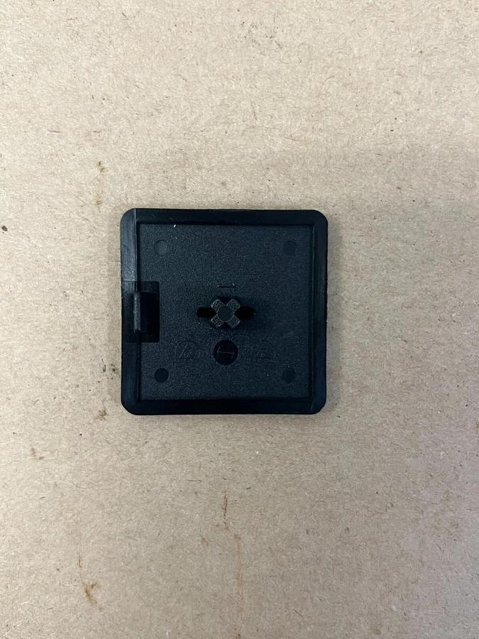 Used Muko 29170 Cover Caps, 40x40 - Lot of 22