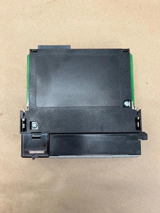 Allen Bradley 1756-OW16I/A Relay Isol. Output 16PT N.O. C300/R150