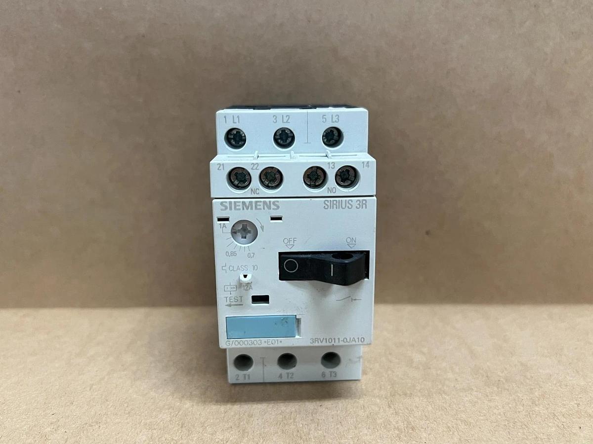 Used Siemens 3RV1011-0JA10 Sirius 3R Motor Starter Circuit Breaker- Lot of 3
