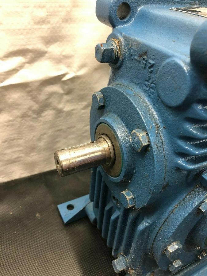 Used Cone Drive HO25B869-3 Gearbox, Serial # 08482931-100-1, Ratio: 20:1