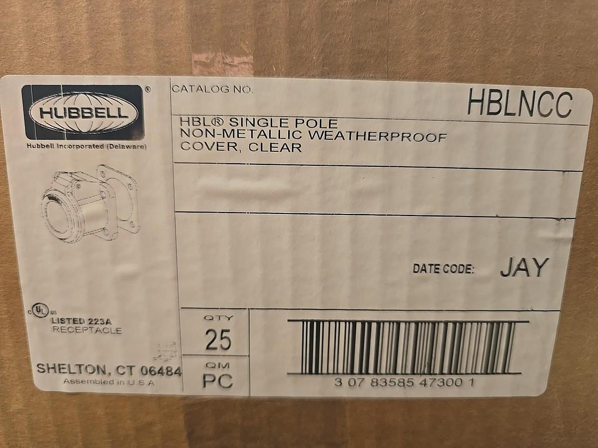 Hubbell 5D690 Floortrak Floor Cable Cover