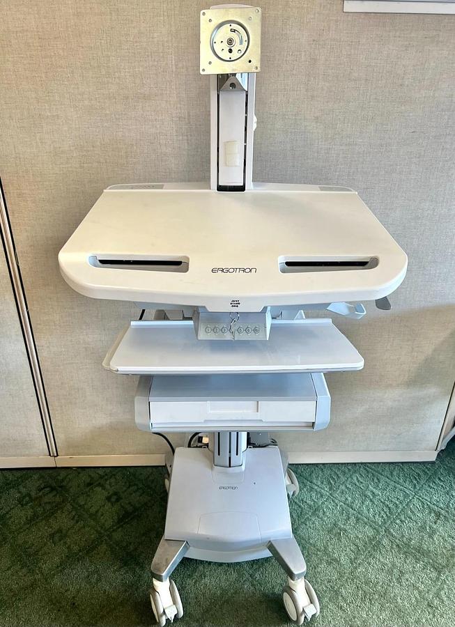 Ergotron SV42-3211-1 StyleView Medical Cart w/ New Batteries