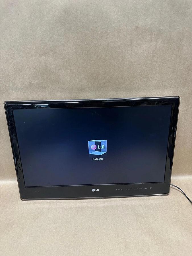 Used LG Electronics 22L V255C Monitor