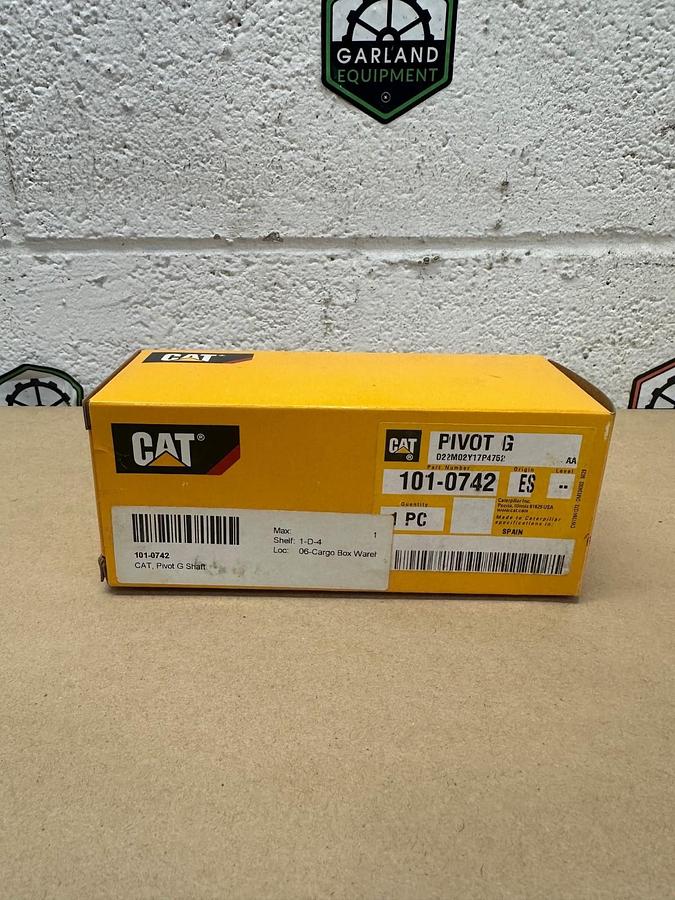 Used CAT 101-0742 38mm Width Windshield Wiper Pivot *NEW*