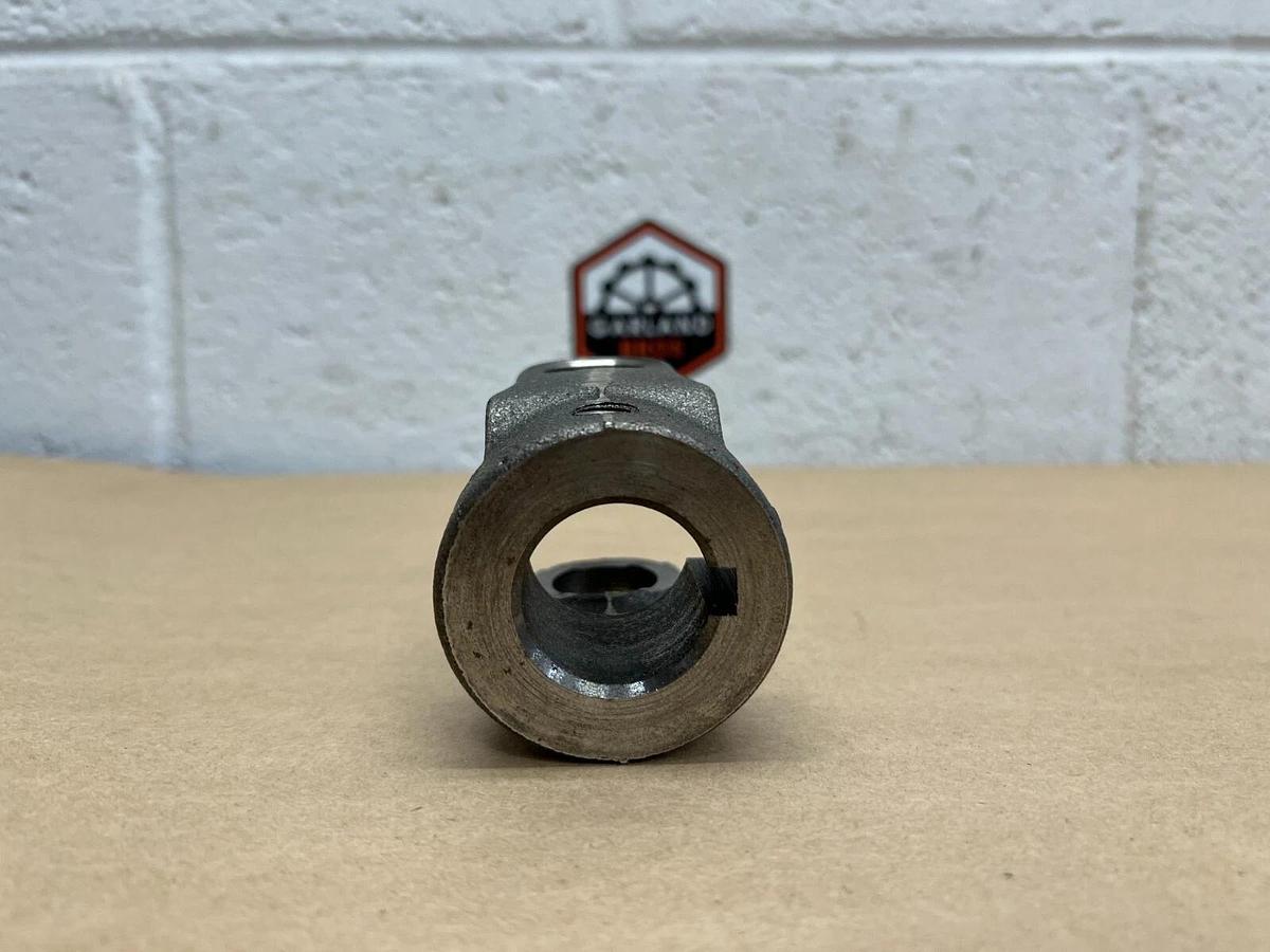 Used Neapco 10-4153 1-3/16” RD 5/16” KW End Yoke