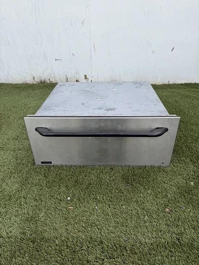 Used Thermador 22” Warming Drawer