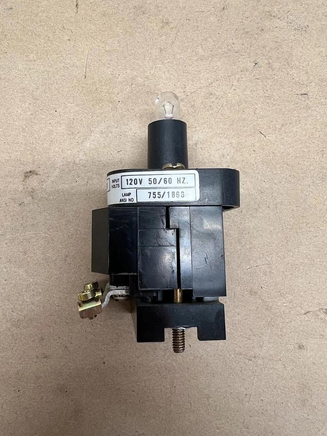 Used Allen Bradley 800H-PK16 120V Lamp