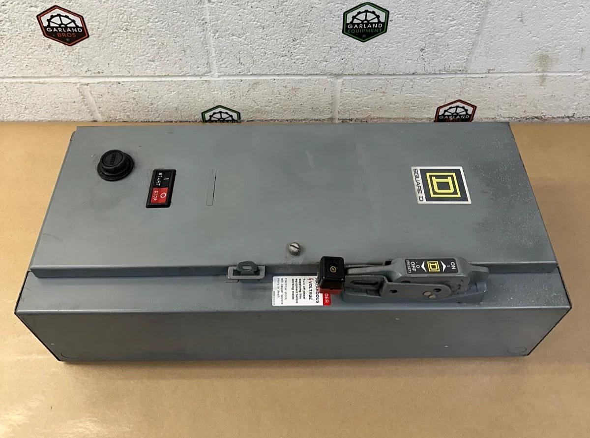 Used Square D 8538SCG14V02S Enclosure Type 1, 30A