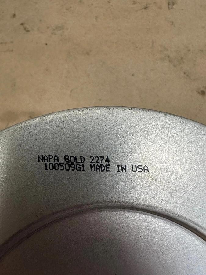 Used NAPA Gold 2274 Air Filter *NEW*