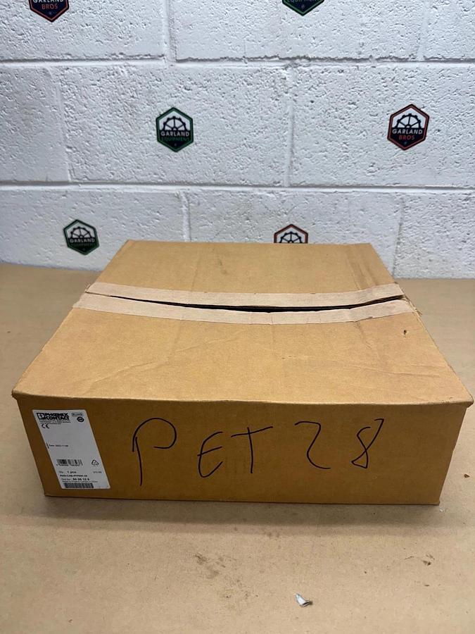 Used Phoenix Contact RAD-CAB-PFP600-25 Contact Antenna Cable *NEW*