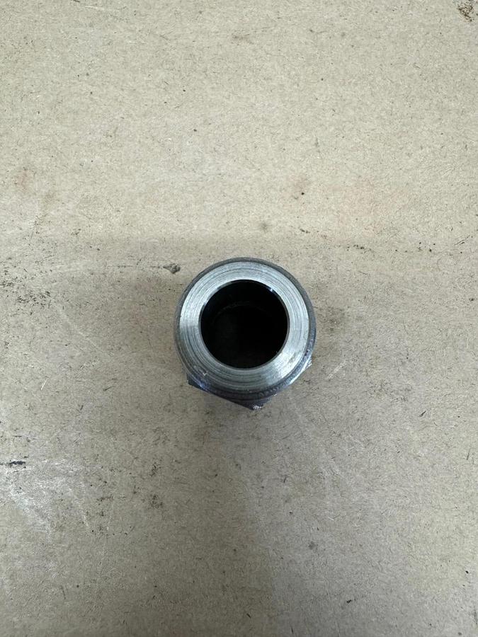 Used Swagelok NPT-316 Female & Male Fitting, 5/8” Female Port, 13/16” Male Fitting