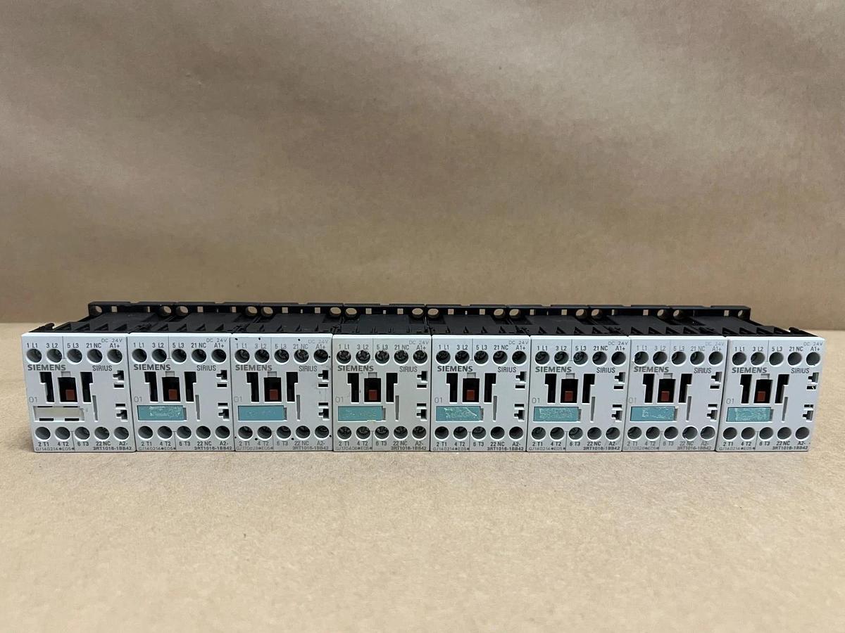 Used Siemens 3RT1016-1BB42 24VDC Coil, 3P, 9A Contactor - Lot of 8