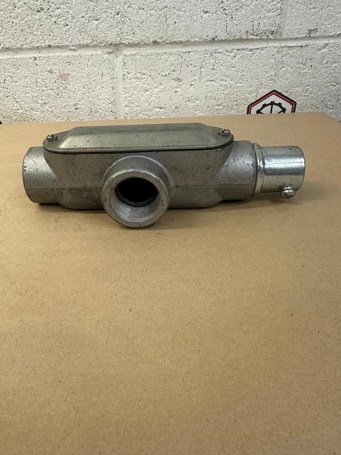 Used E30640 1” T Conduit UL