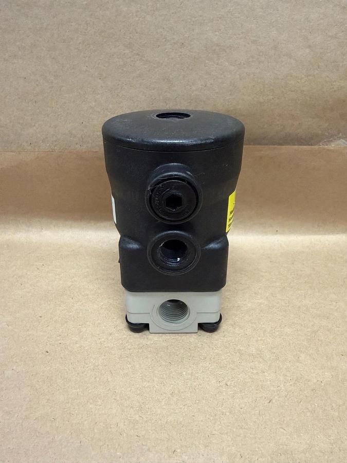 Used GEMU 630 12D 1 52911/N 0101 Pneumatic Diaphragm Valve, 6 Bar Pressure, DN12