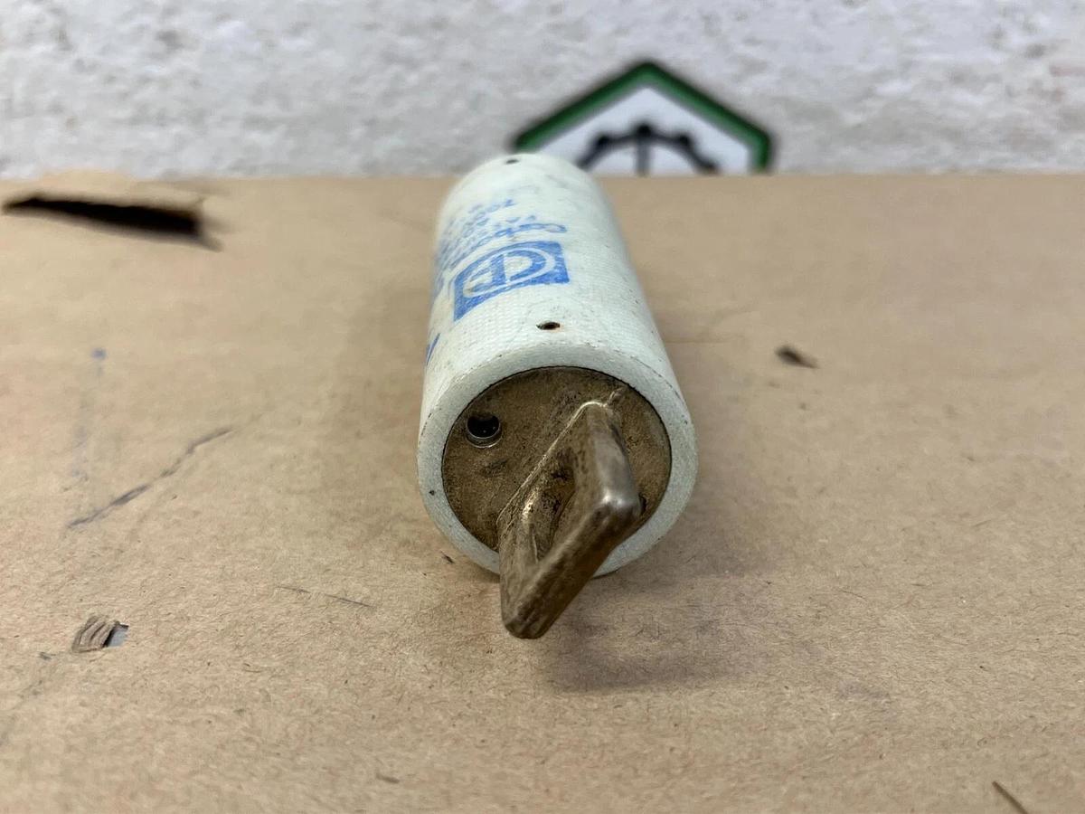 Used Carbone Ferraz A070F080 Protistor Fuse