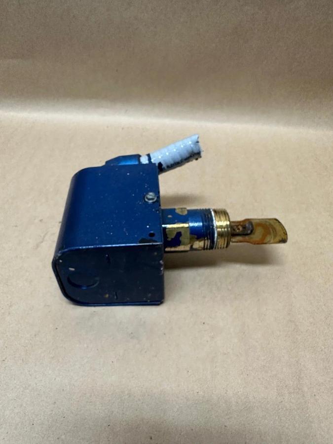 Used McDonnell & Miller FS4-3 Flow Switch