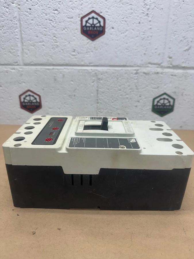 Used Westinghouse HMCP400X5 Circuit Breaker, 400 A, 600VAC, 250VDC, 3 Pole