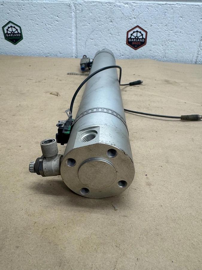 Used SMC CDG10A50-350 Air Cylinder