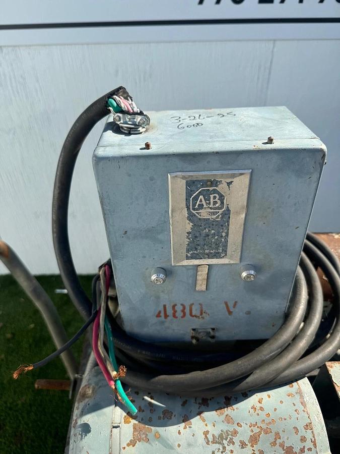 Used Gloucester Engineering 29 Gal Hydraulic Power Unit 30”x18”x12”, 2Hp Motor