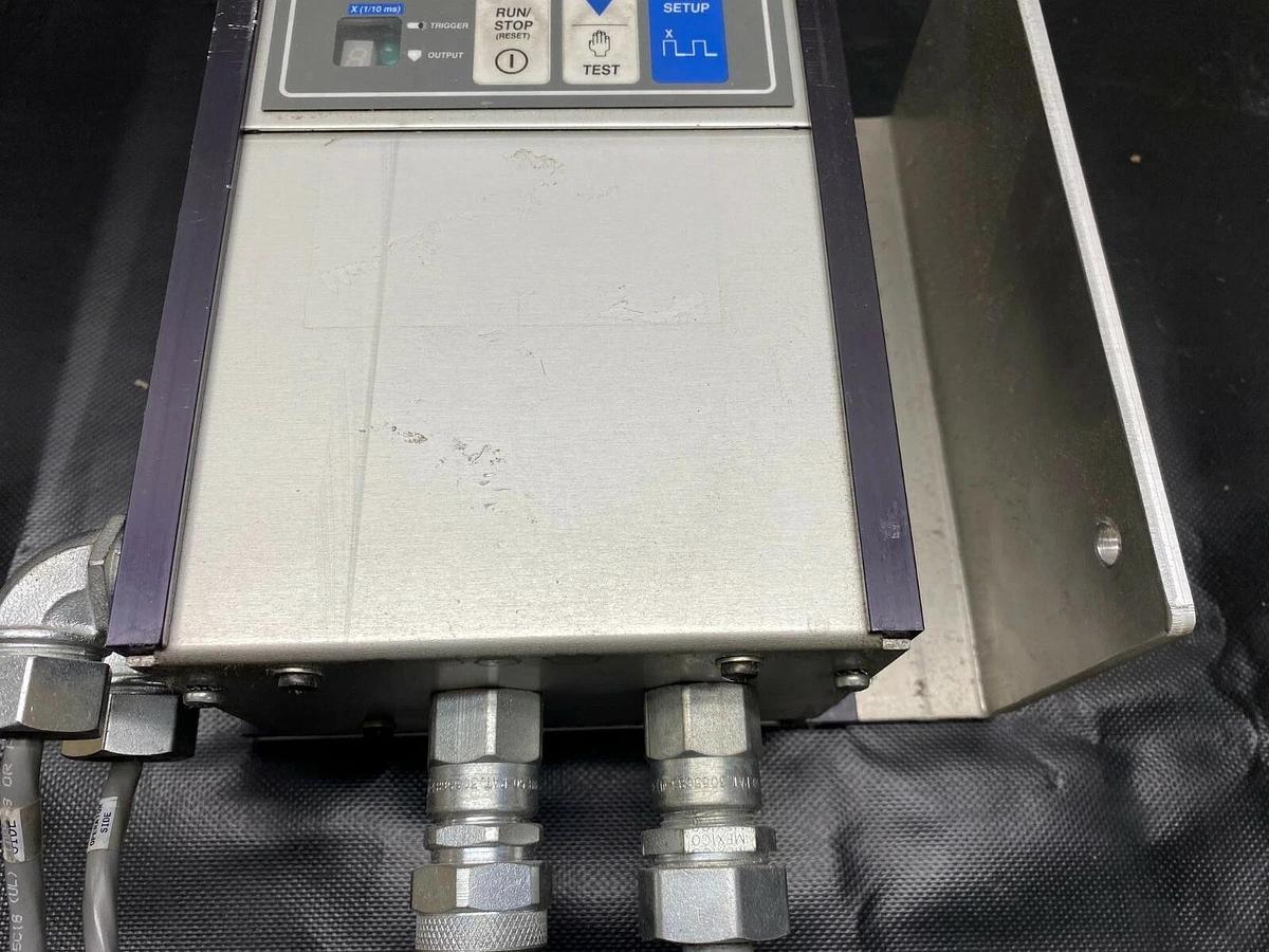 Used Nordson SD Series Electric Gun Driver, 231667E w/ Mounting Plate