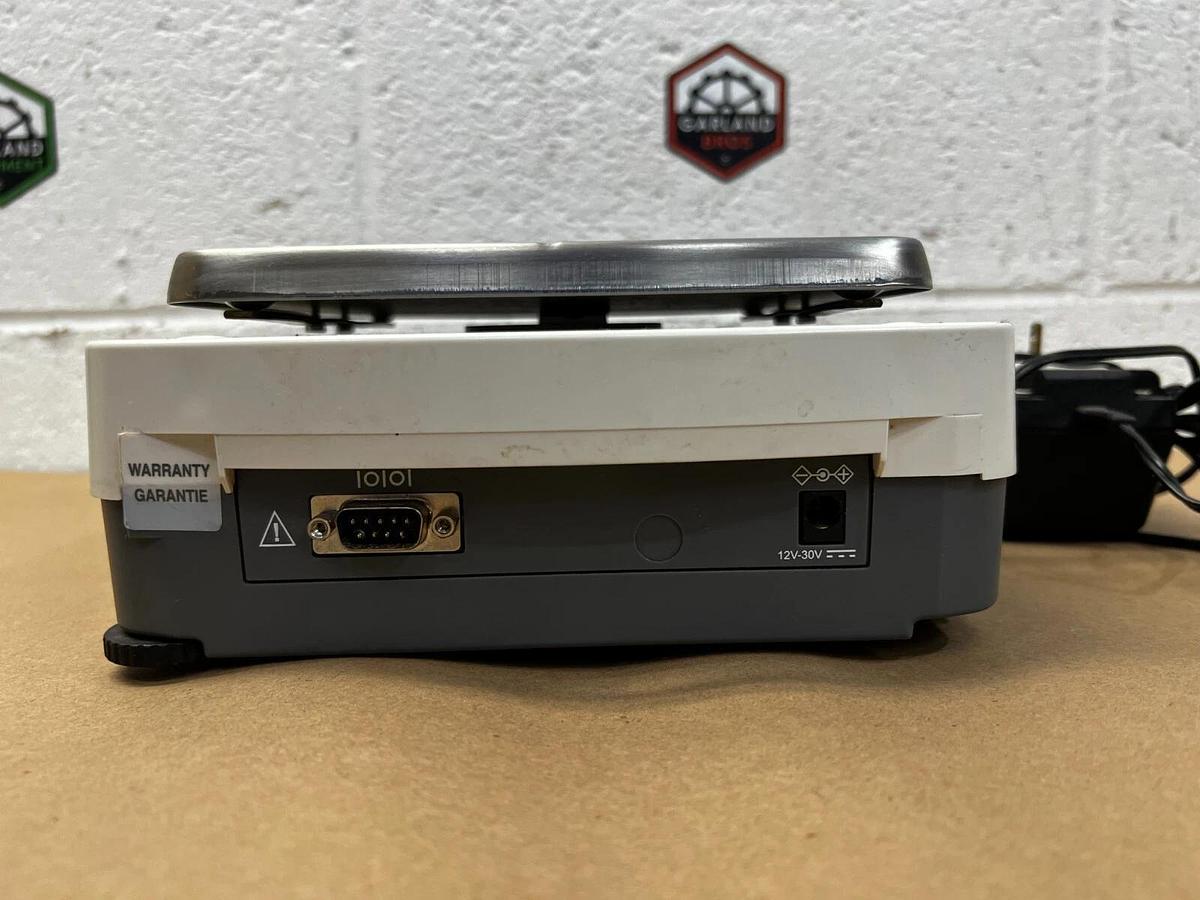 Used Denver Instruments SI-2002 Summit Series Top Loading Balance