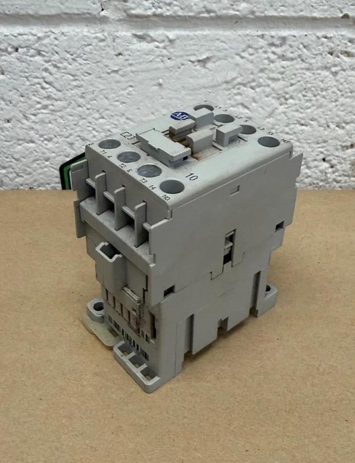 Used Allen-Bradley 100-C23*10 Series C, Contactor