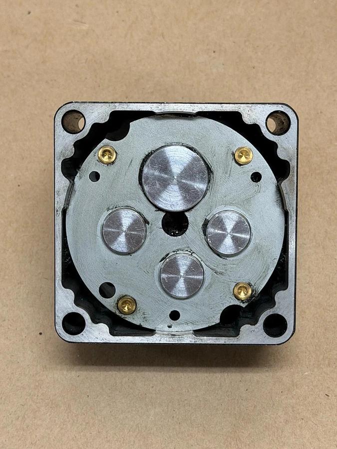 Used Oriental Motors 4GK75K Gearhead, 3/8” Shaft