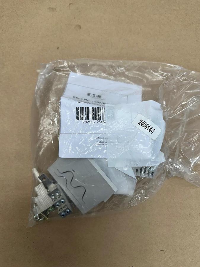 Used Eaton 66A3647G22 EG 6-Wire Terminal Connector Kit with 3-Pole Terminal Shield