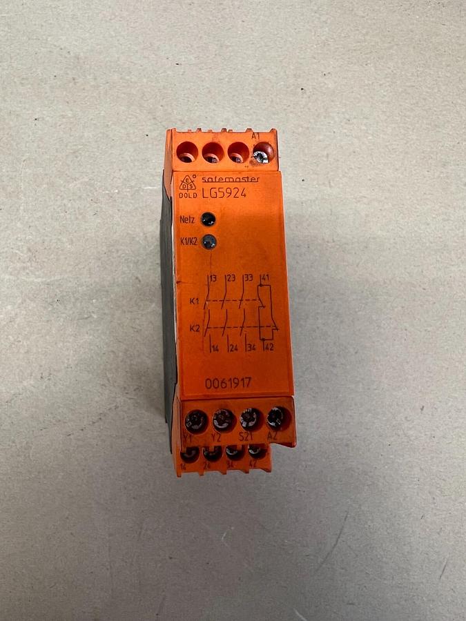 Used Dold LG5924 Safe Master Safety Relay