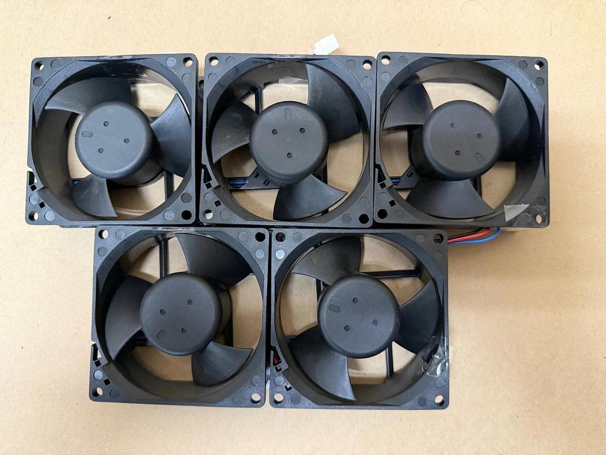 Used Delta Electronics EFB0812SHF Computer Case Cooling Fan - Lot of 5