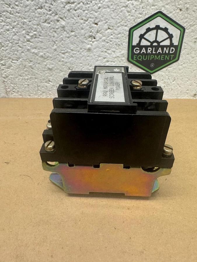 Used Allen Bradley 700-N400A1 AC Relay, Series C