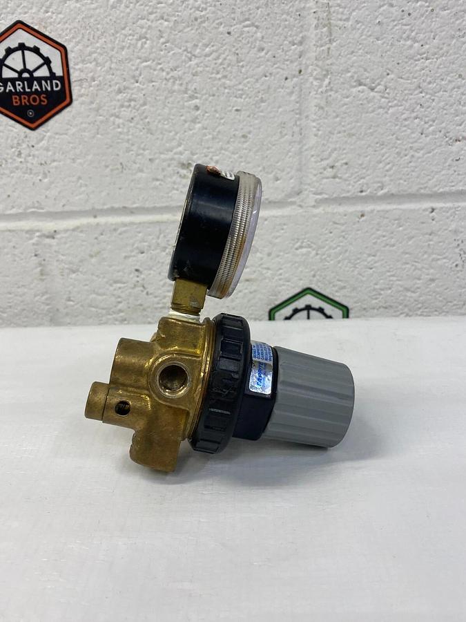 Used Taprite Compressed Gas Regulator 950 PSI Max