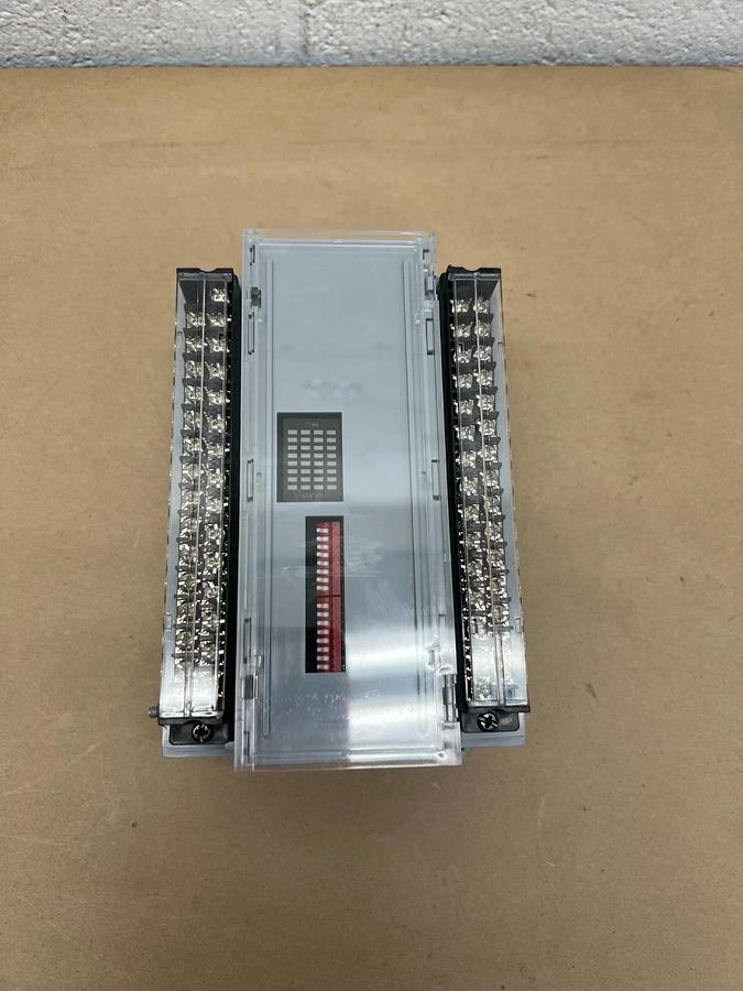 Allen Bradley 1791-0B32 Ser. B Block I/O Module