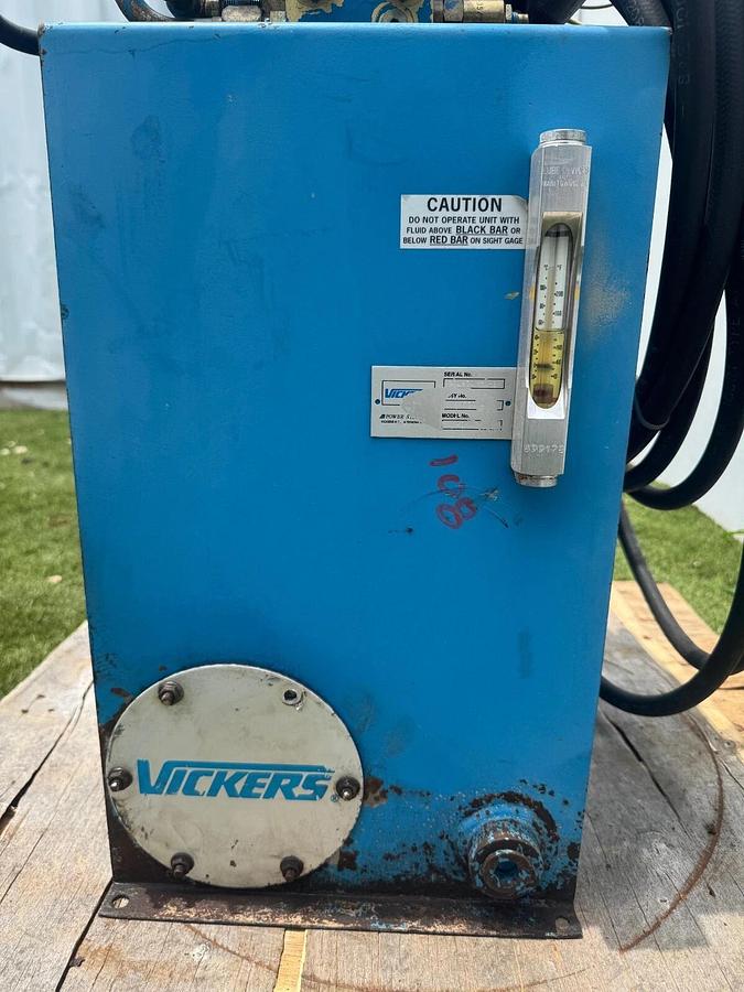 Used Vickers TK14VP Hydraulic Pump Unit, VM3546 1Hp Motor, DG4V-3D-2A-M-FW-B5-60 Pump