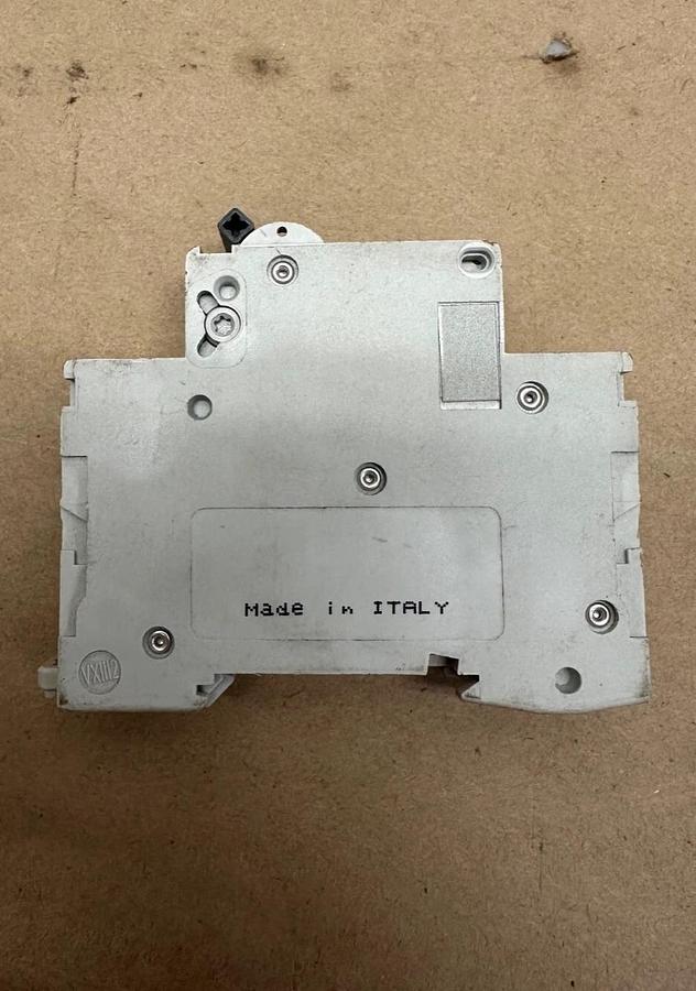 Used Schneider Electric 17417 C30A Circuit Breaker