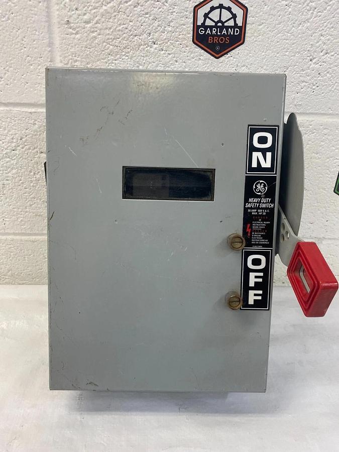 Used General Electric THN3361JW Heavy Duty Safety Switch Non-Fusible 3 Pole 30A