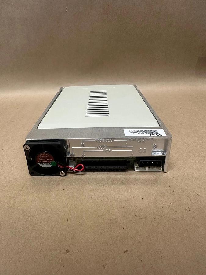 Used Mobile Rack SI-144 SCSI/Ultra Wide w/ ID Display, White *NEW*