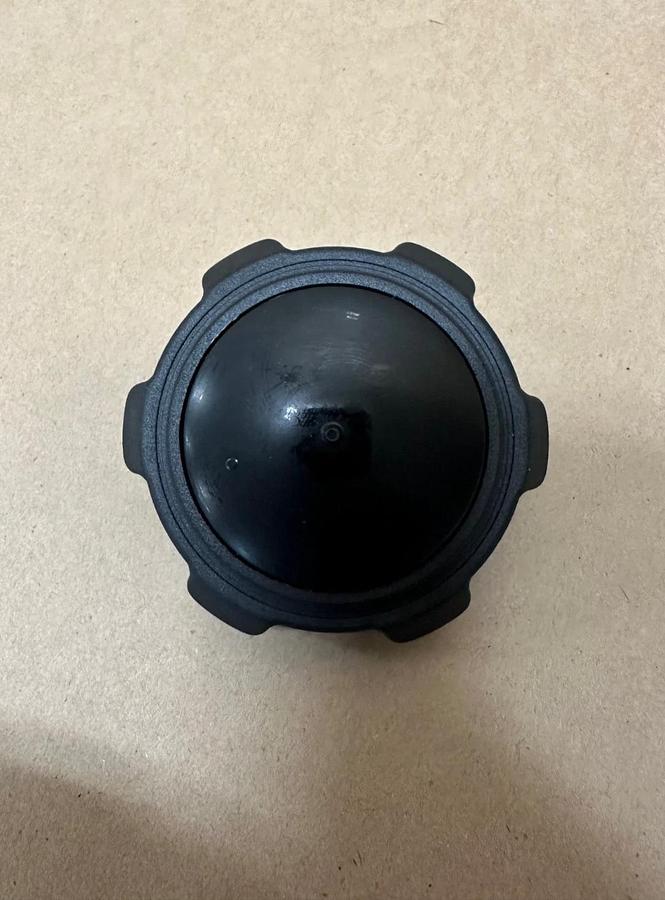 JLG 7016314 CAP, Non-Vented *NEW*