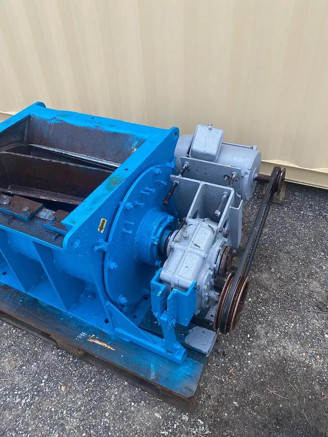 Used Rotary Airlock Feeder 25x30 7.5HP Reliance Electric Motor, Dodge TXT4B Gearbox