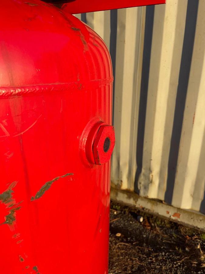 Used 80 Gallon Pressure Vessel - 175 PSI