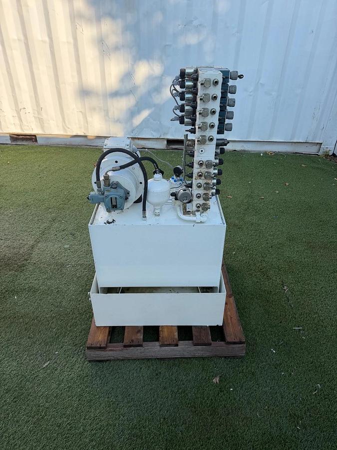 Used Bosch/FMB- Hydraulik Industrial Hydraulic Power Unit, 12 L/Min Flow, 80 BAR Max