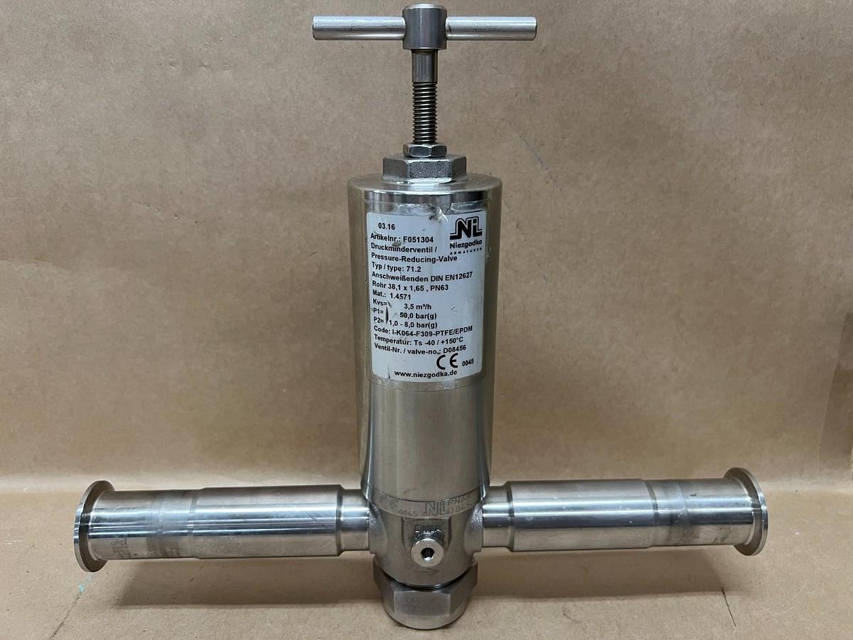 Used Niezgodka Armaturen F051304 Type 71.2, Pressure Reducing Valve
