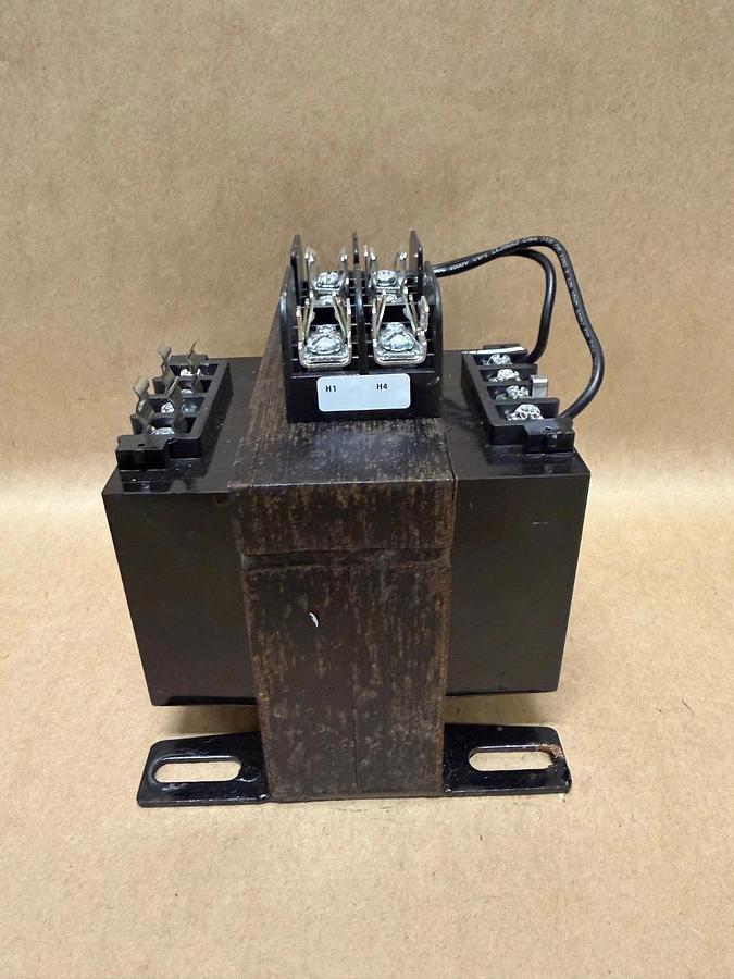 Used Micron Controls B500BTZ13RBF 500Va Transformer